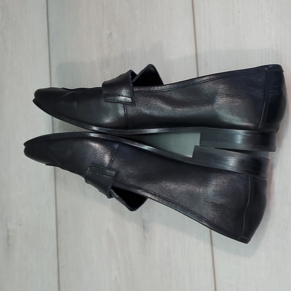 Marc Fisher Women LTD Leather Loafer Slip on shoes sz 6M - Picture 8 of 12